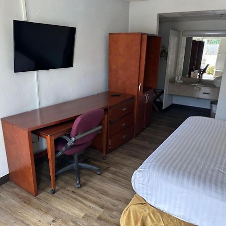 Park View Inn. Greensboro Zewnętrze zdjęcie