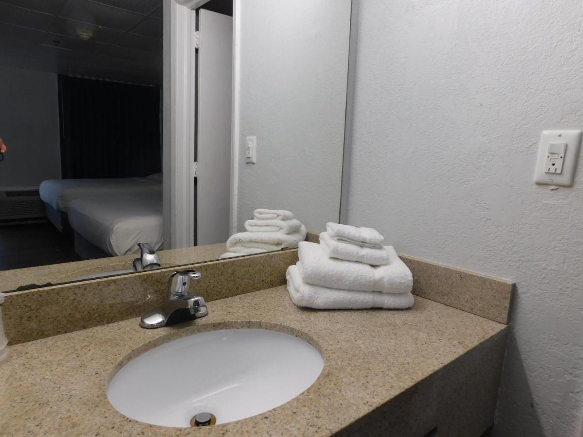 Park View Inn. Greensboro Zewnętrze zdjęcie